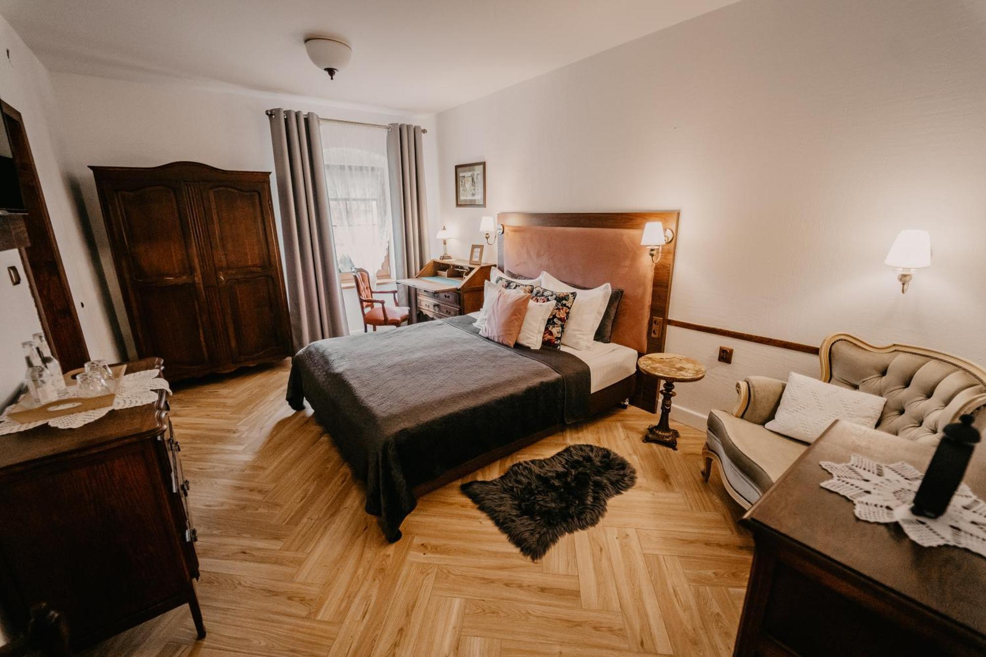 Stary Mlyn W Brzeznicy Villa Brzeznica  Buitenkant foto